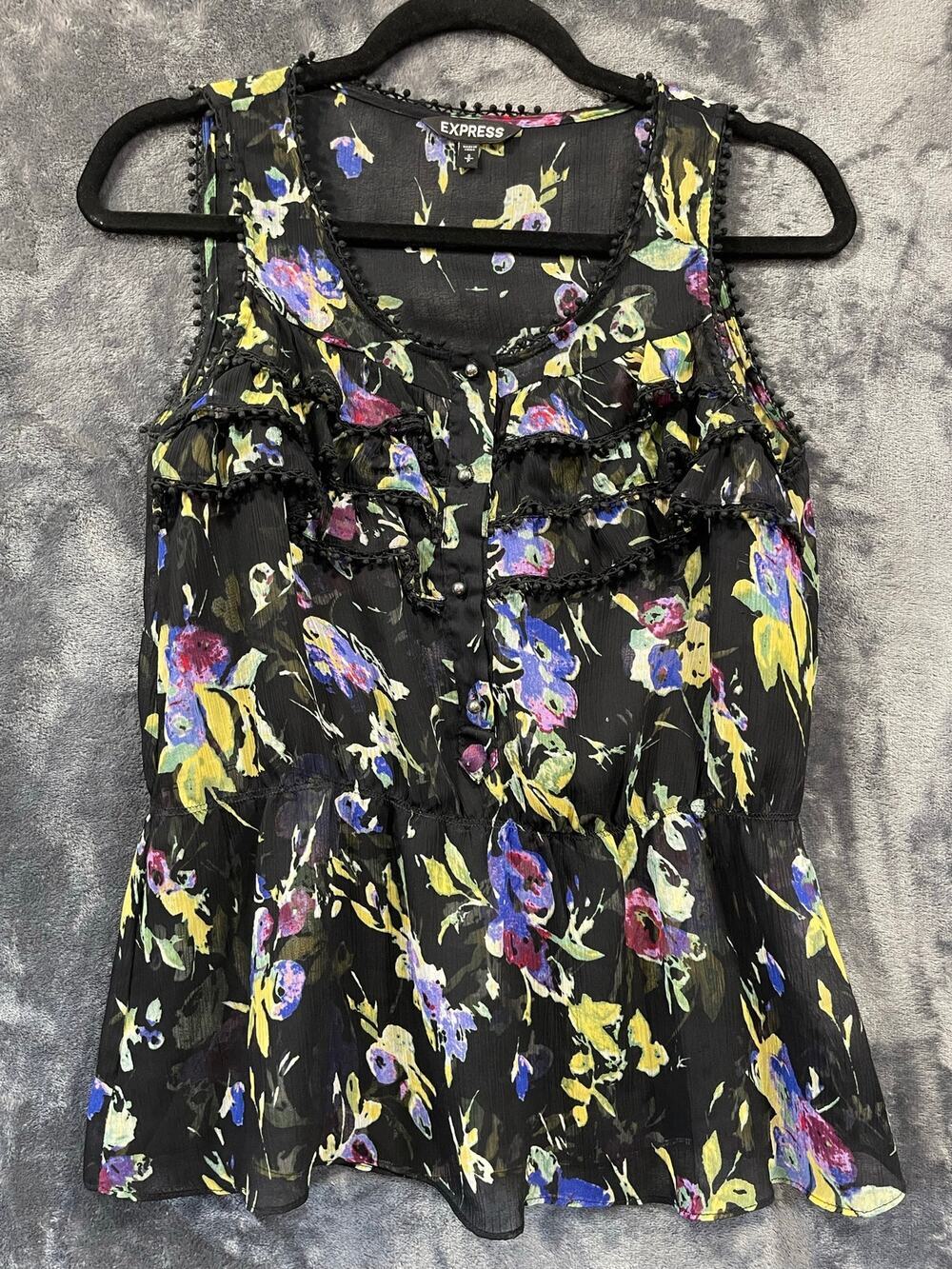 Express Sleeveless Floral Ruffle Peplum Blouse Pom Pom Trim Womens Size Small